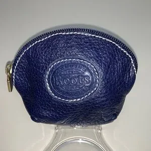 Roots | Bags | Roots Genuine Leather Small Coin Pouch In Navy Blue ...